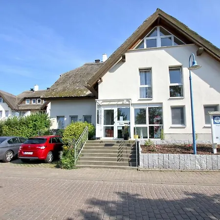 F-1010 Strandhaus Moenchgut Dz 29 Strandnah, Inkl Fruehstueck Lobbe