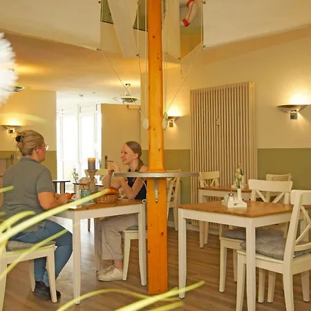 F-1010 Strandhaus Moenchgut Dz 29 Strandnah, Inkl Fruehstueck Hotel Lobbe